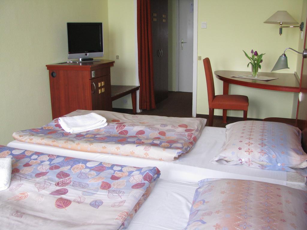 Silver Beach Resort Zamardi Exterior photo